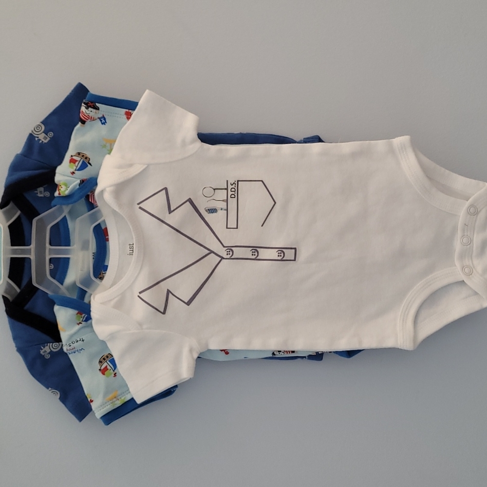 GAP .Carter. vitamin baby baby clothes 3-6 months